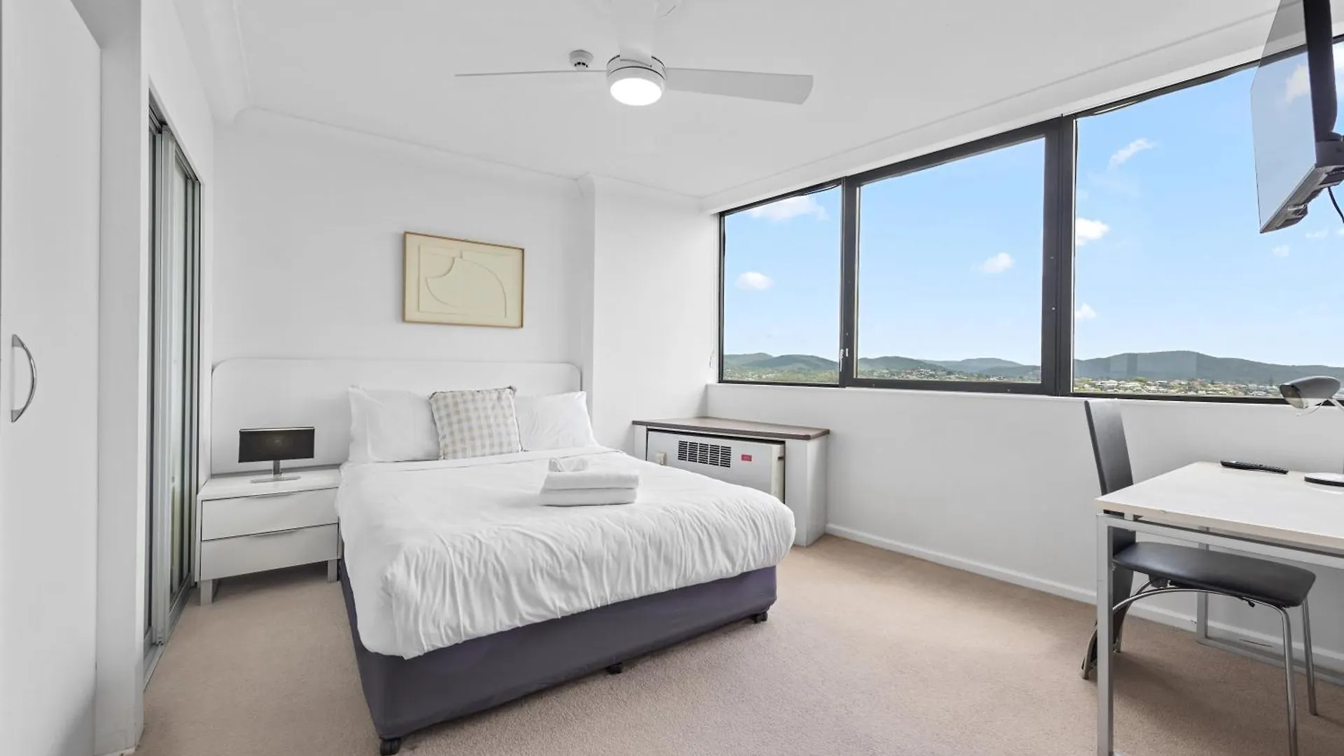 Cbd Apt Near Stadium With Mountain Views! Brisbane